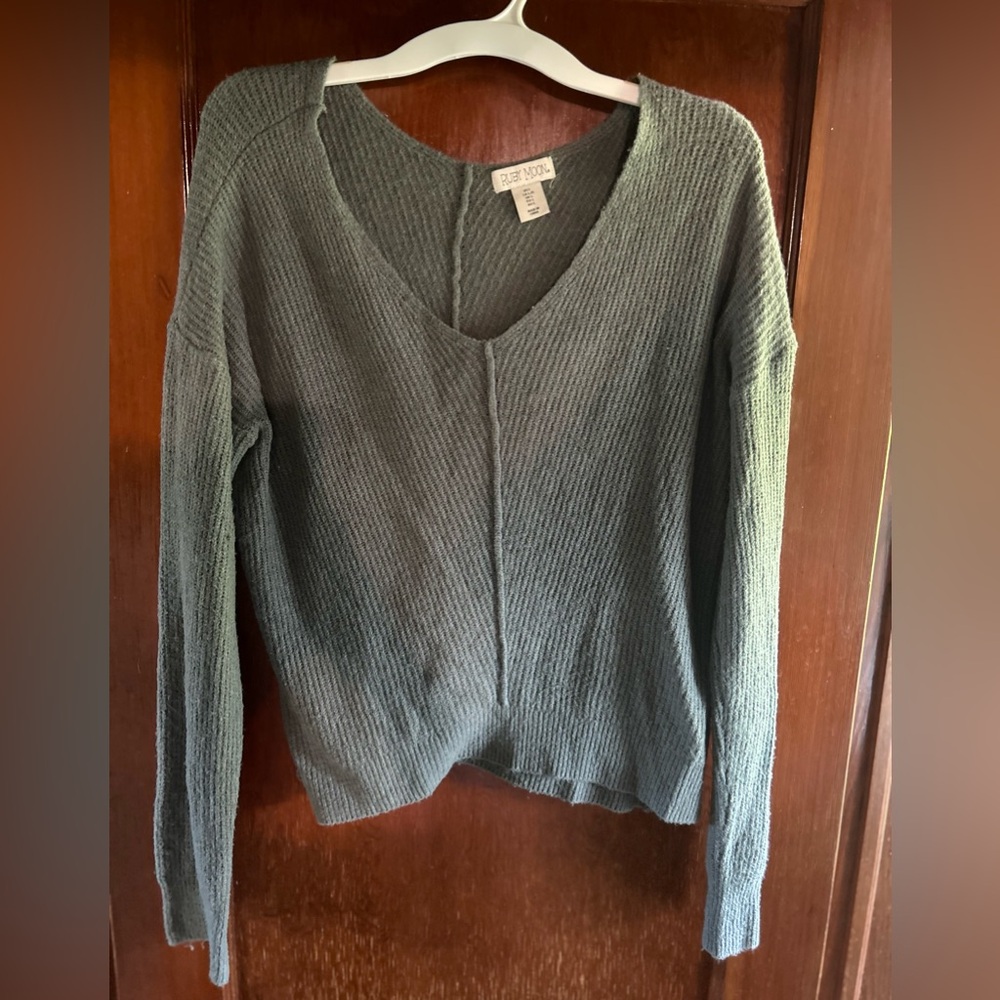 Green/Grey sweater. TJ MAXX. Large. Fits like medium.